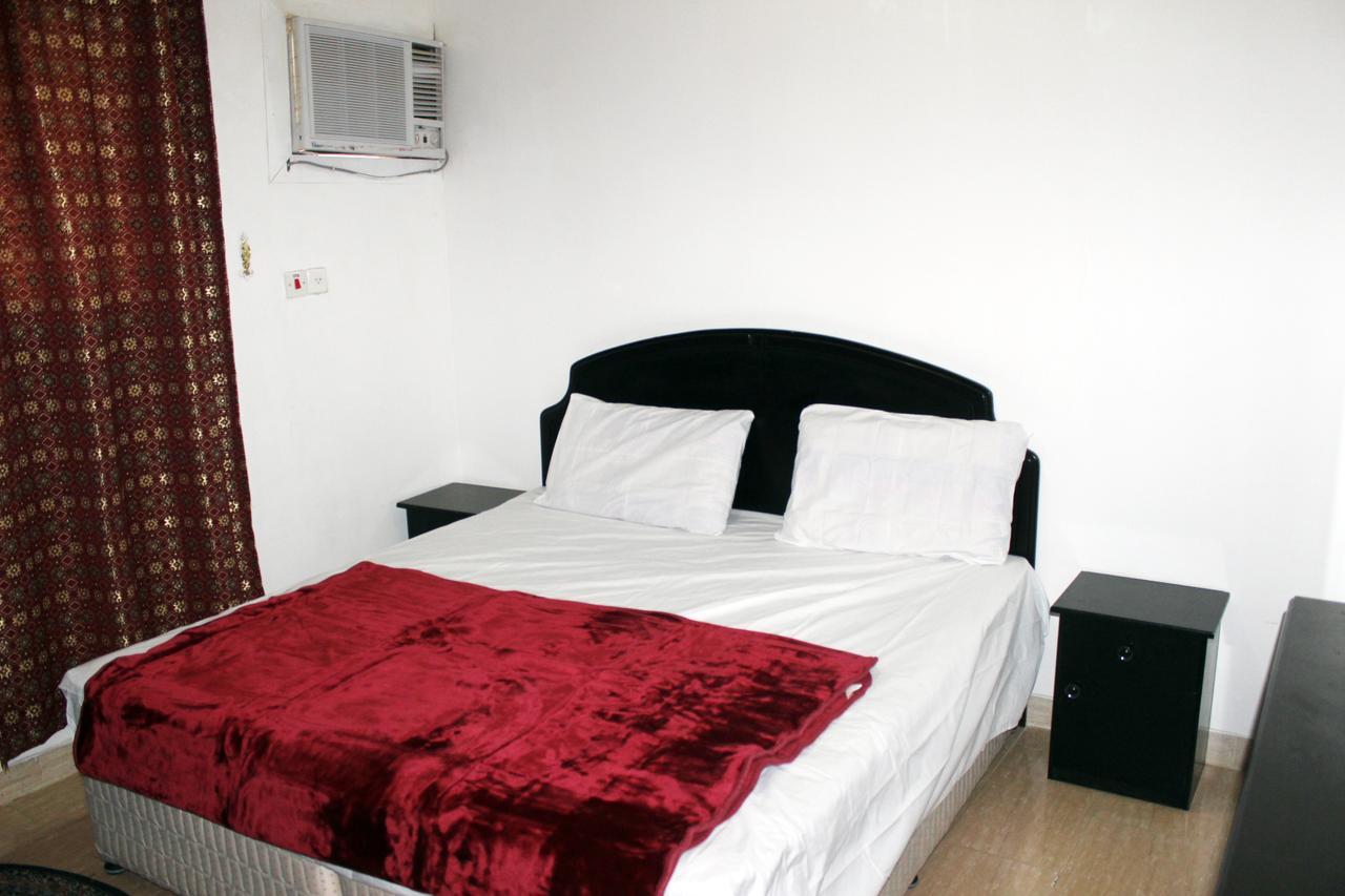 Al Eairy Apartment-Alqaseem 1 Бурайда Экстерьер фото